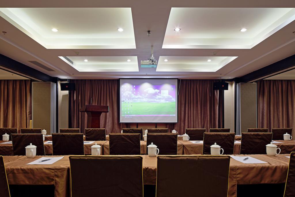 Wuhan Haiting Longan Hotel Exterior photo