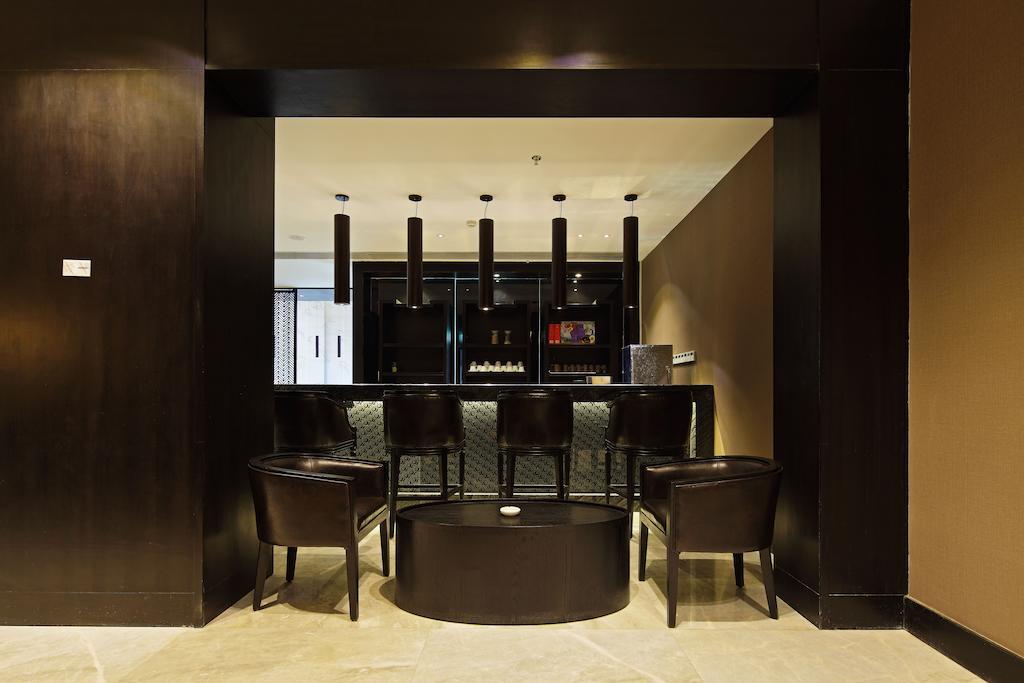 Wuhan Haiting Longan Hotel Exterior photo